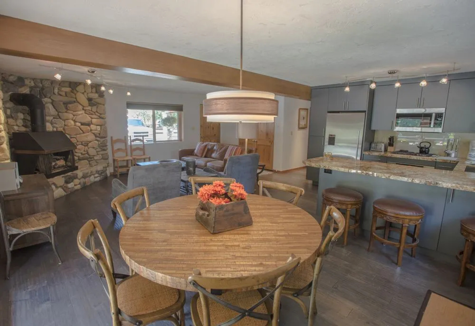 Pennay's at River Run