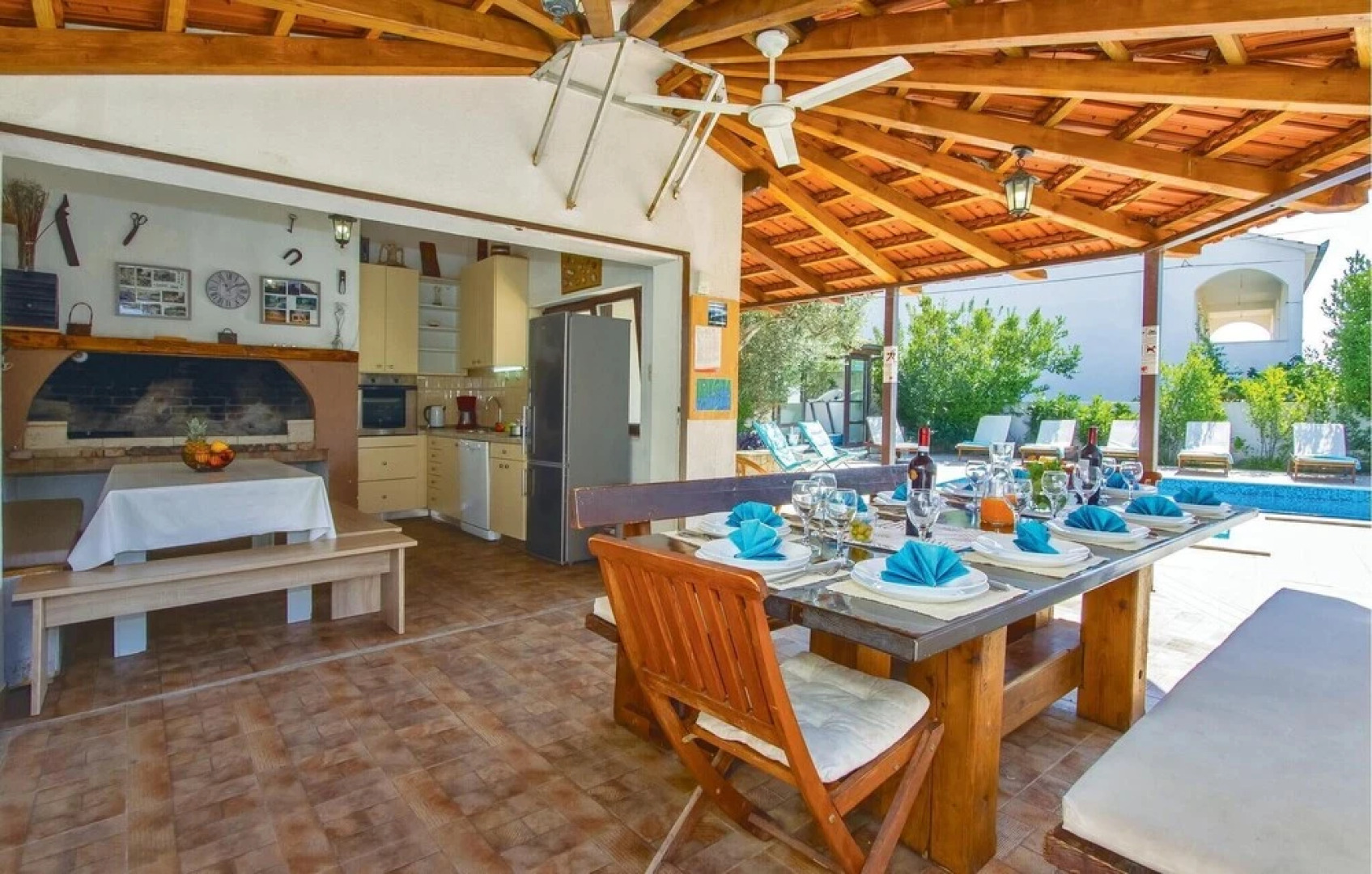 Awesome Home in Okrug Gornji With Sauna, Wifi and 5 Bedrooms