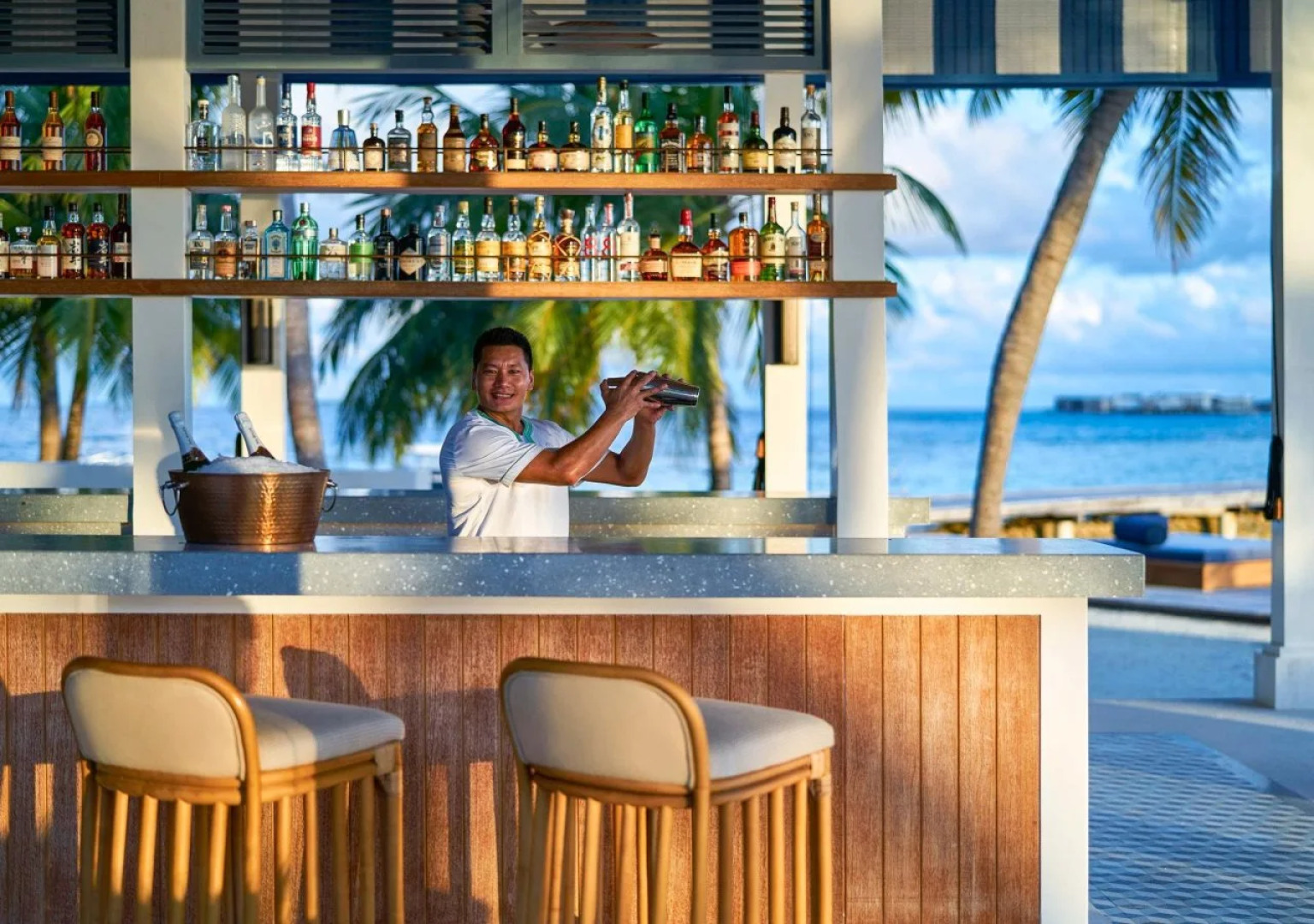 The Halcyon Private Isles Maldives, Autograph Collection