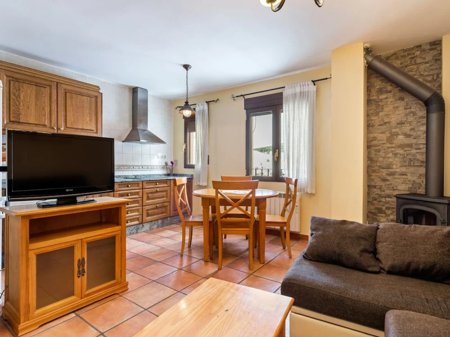 Delightful Apartment in Gudar With Fireplace