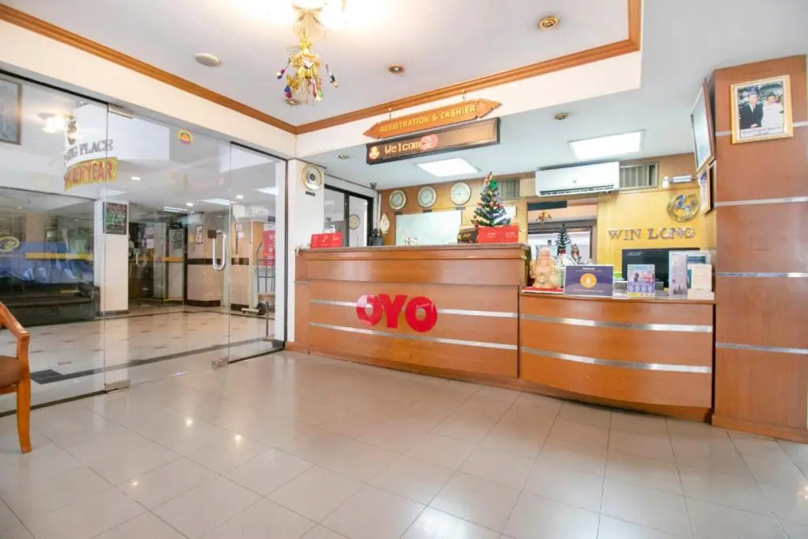 Super OYO 75385 Hotel Win Long