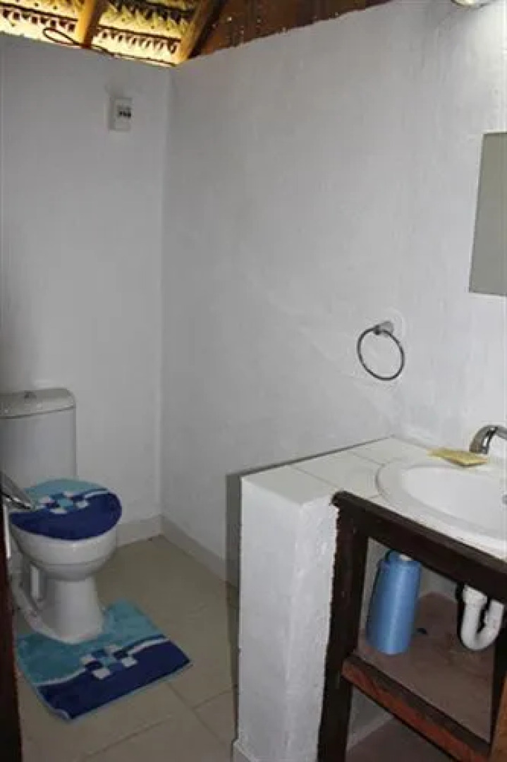 Alofa Beach Bungalows