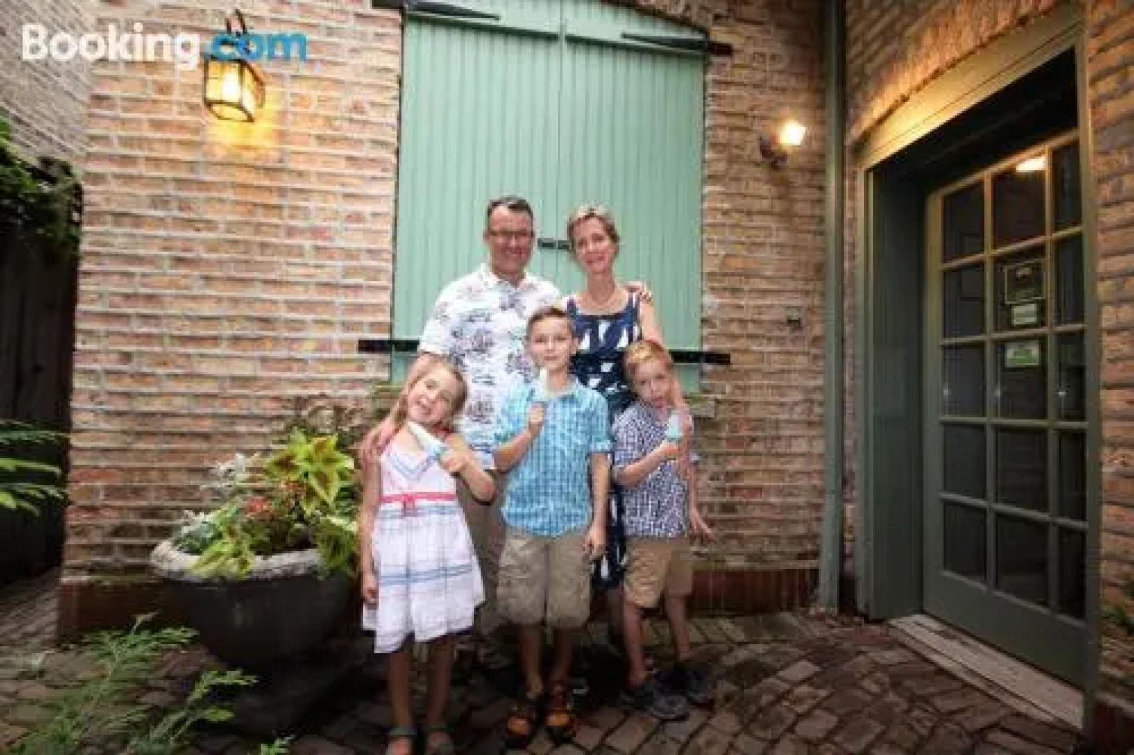 Magnolia Coach House