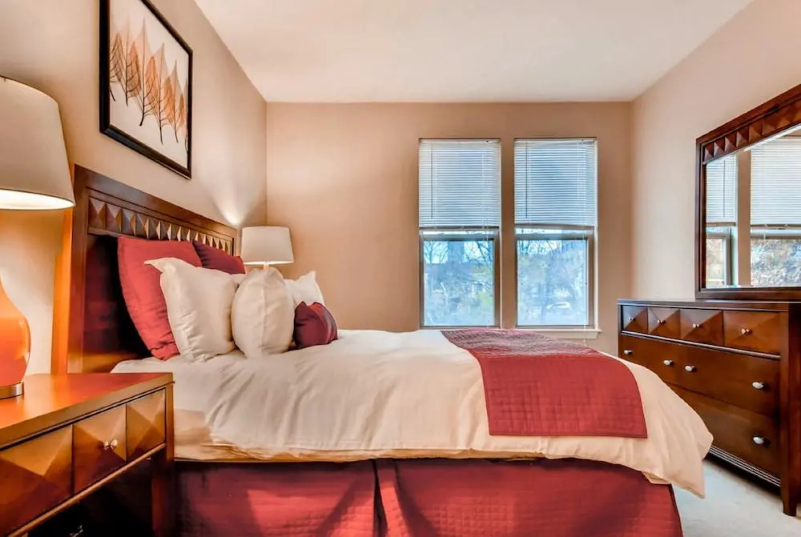 Bluebird Suites in Downtown Providence