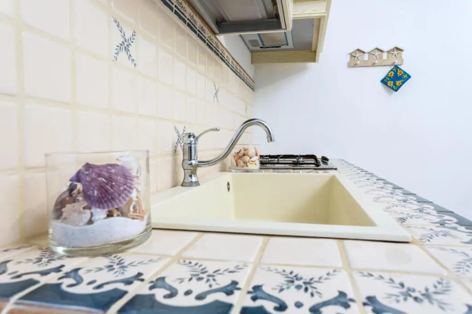 Trullo e appartamenti al mare