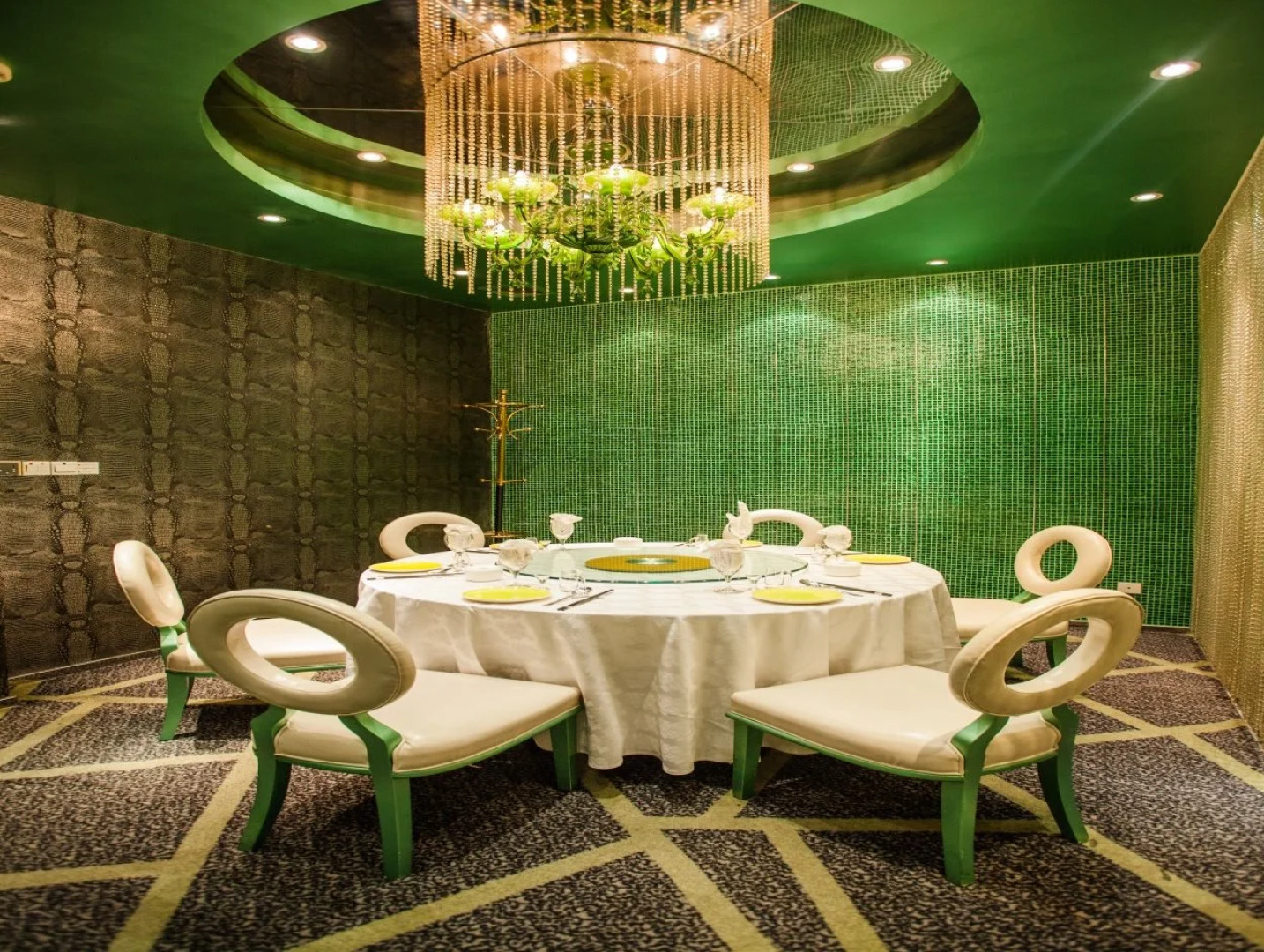 voco Nanjing Oriental Pearl by IHG