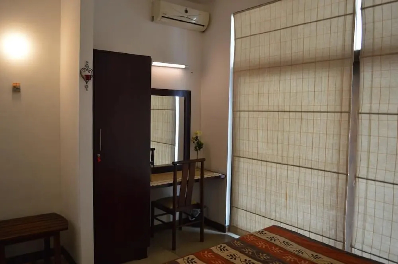 Star Class Comfort In Capital City