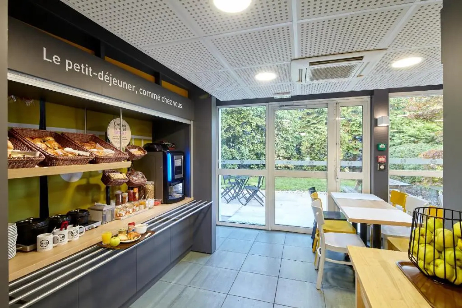 B&B HOTEL Evry Lisses (2)