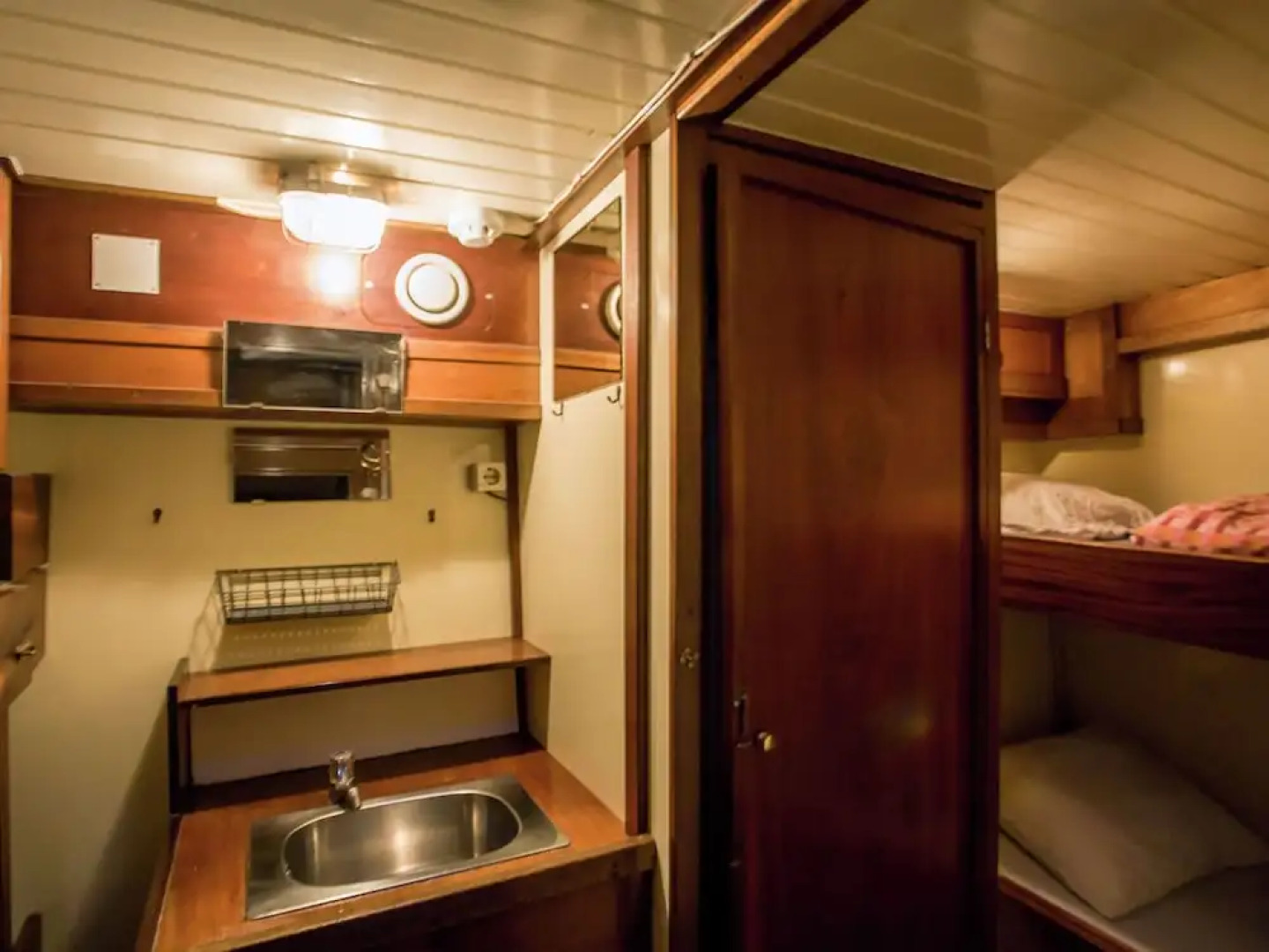 Marie Galante Holiday Boat