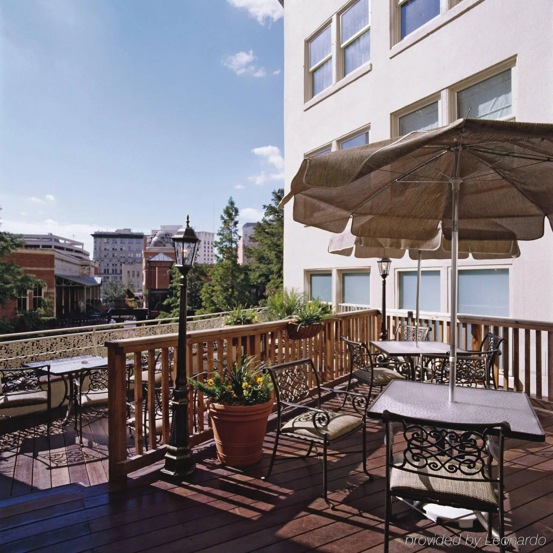 Club Wyndham Riverside Suites