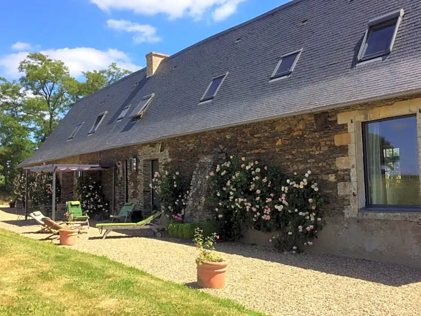 La Moulinière, jolie longère du XVIIè