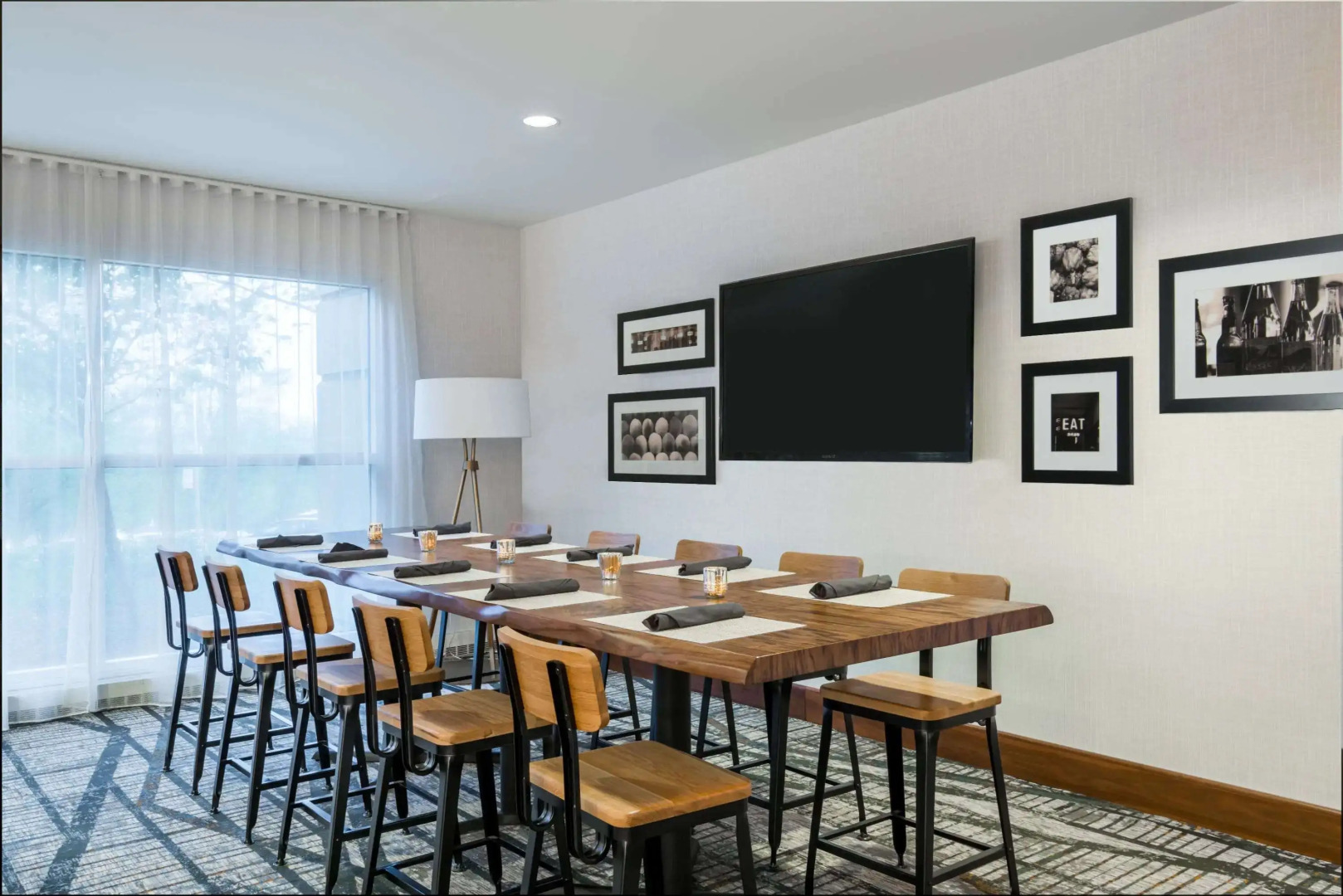 Hamilton Park Hotel & Conference Center