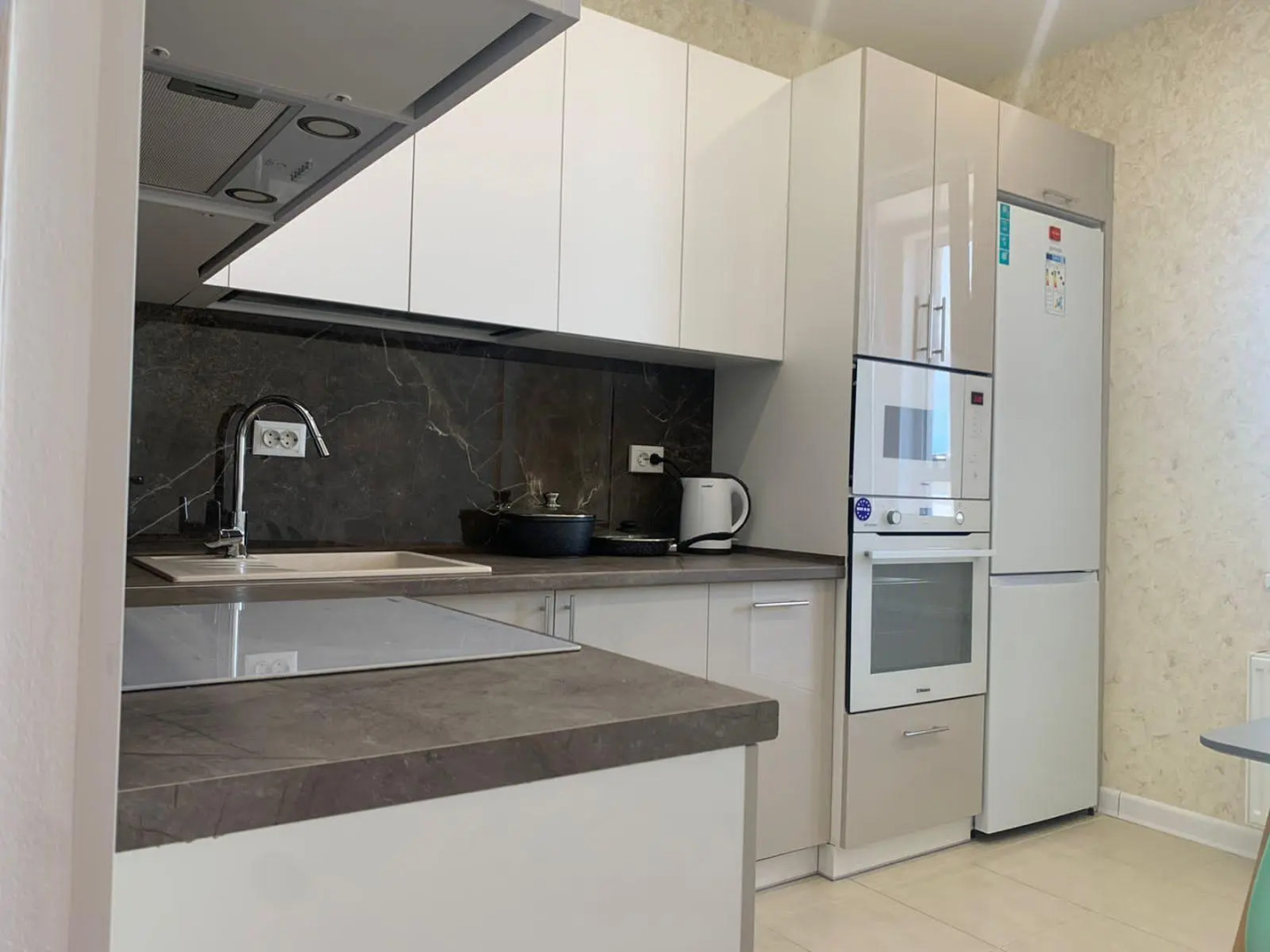 Sofi (Софи) на улице Крымской Весны 5 корпус 4