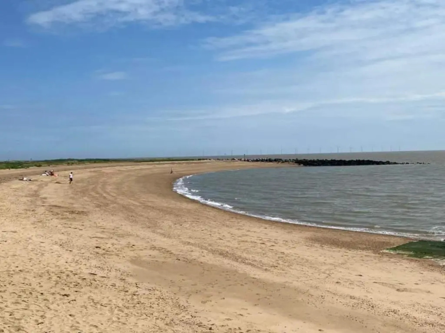 Lodge - Sleeps 8 - Parking, Wifi,