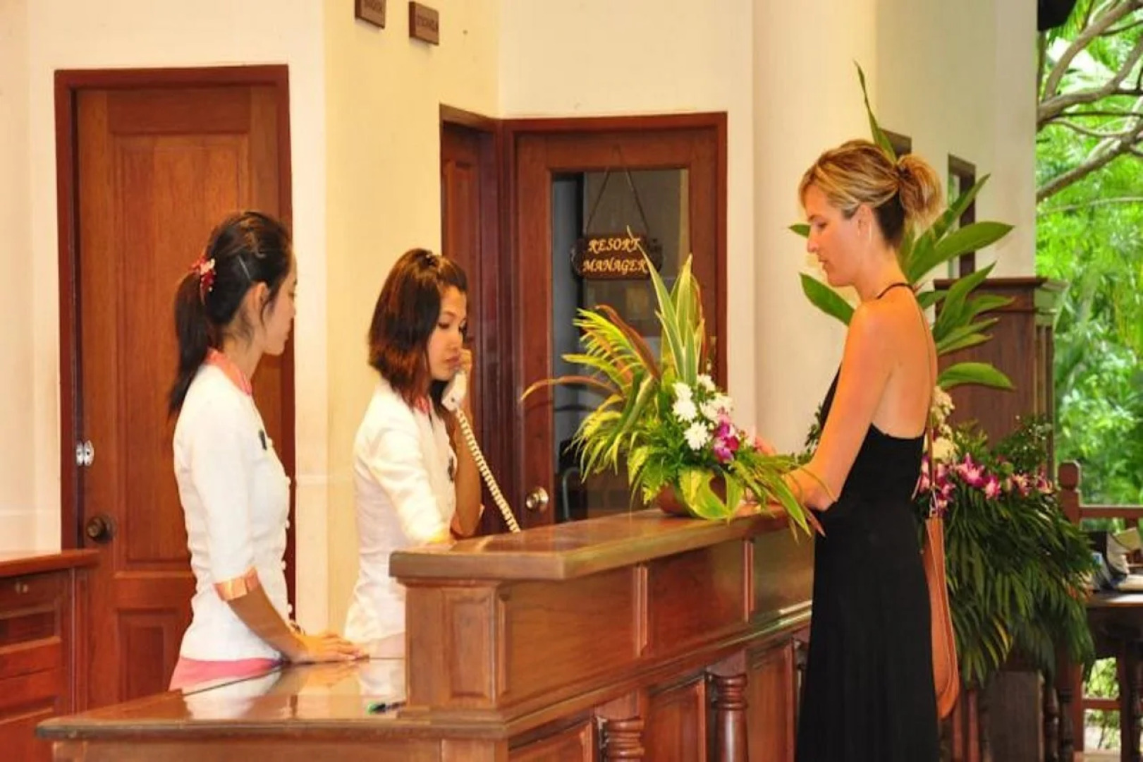 Royal Lanta Resort & Spa