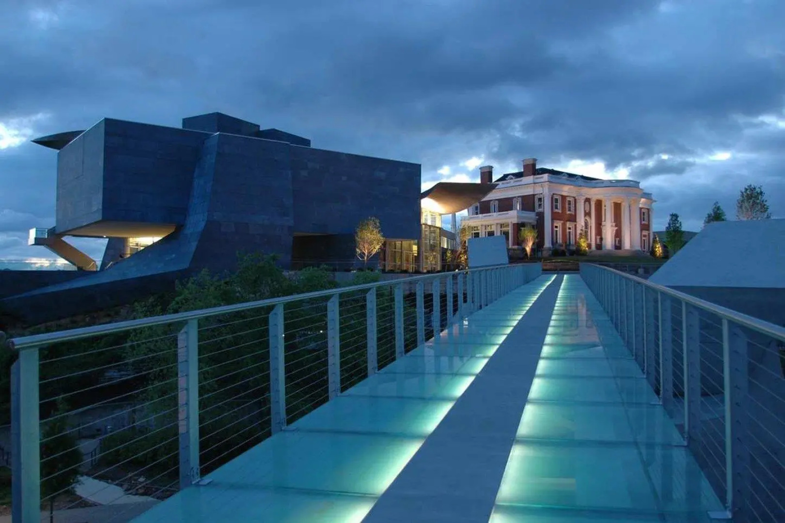 DoubleTree by Hilton Hotel Chattanooga Downtown