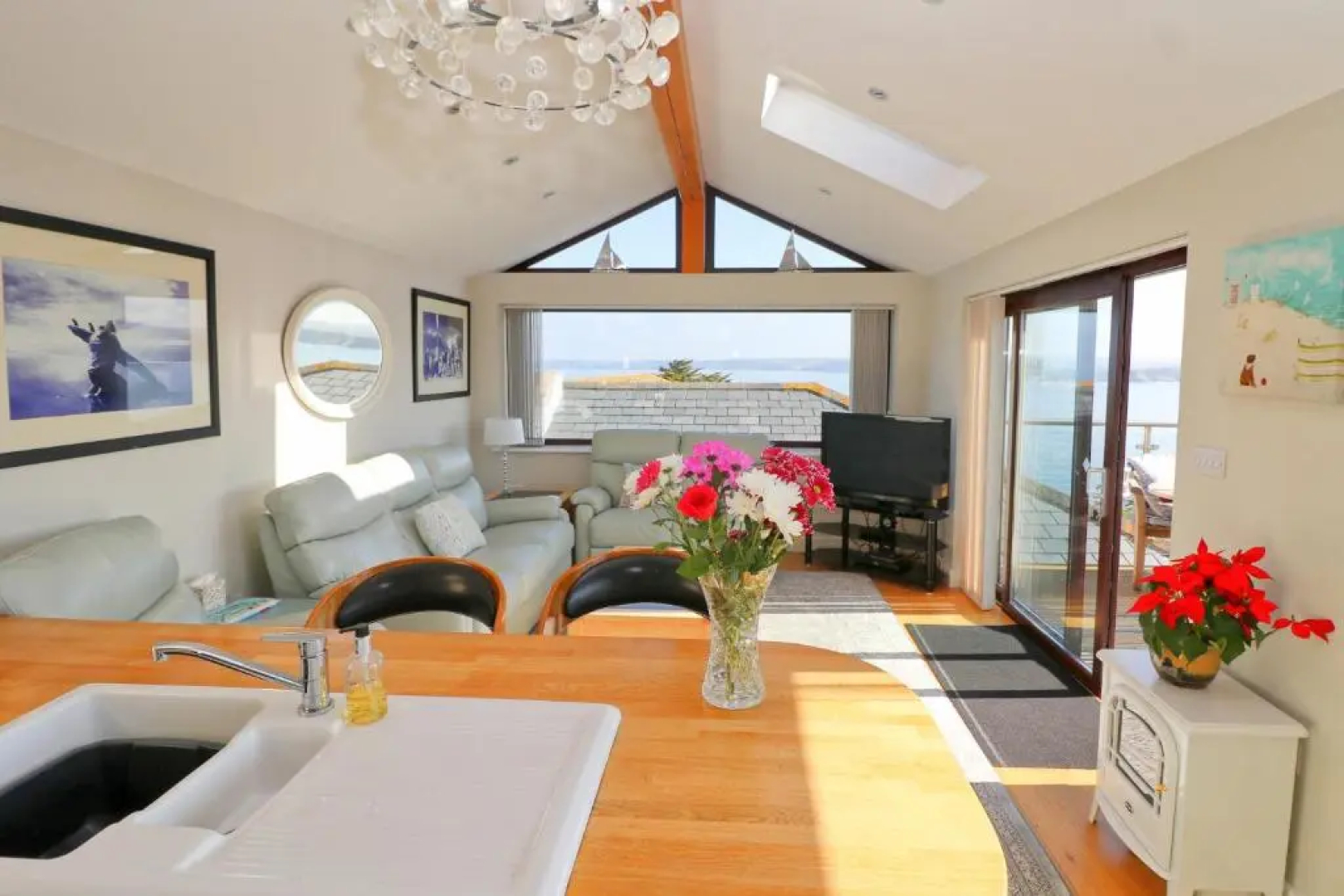 Sea View House