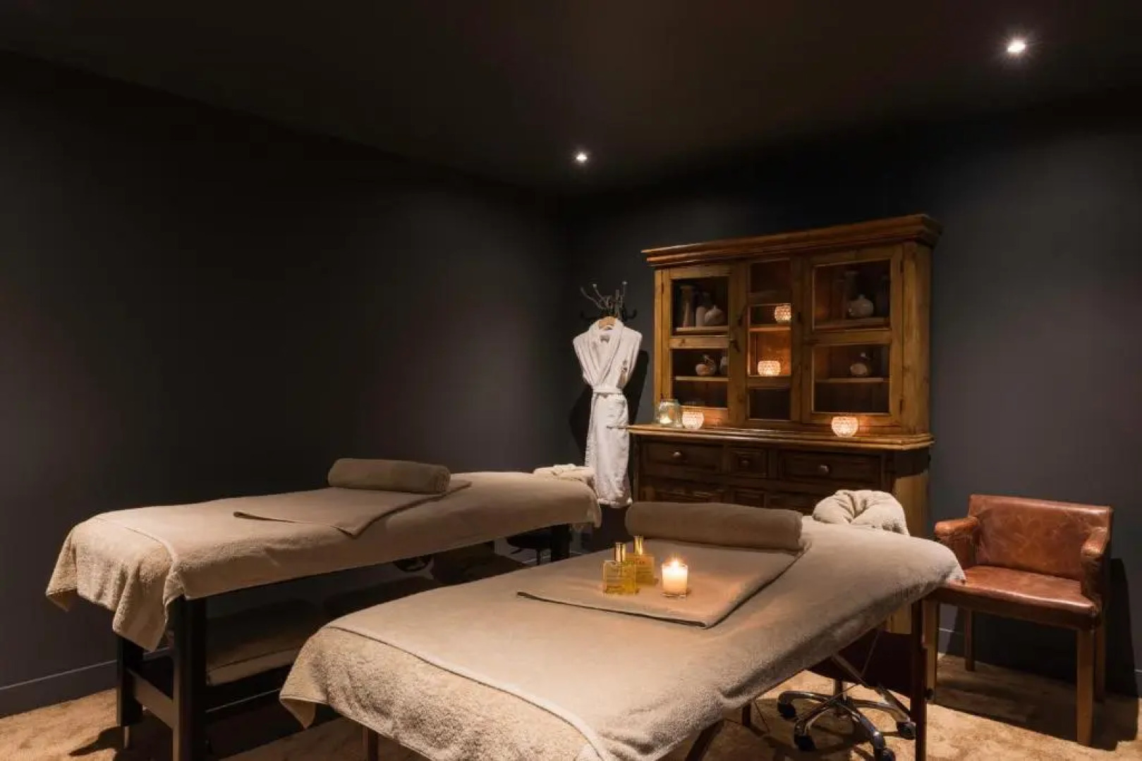 Hotel Spa Les Pins De César