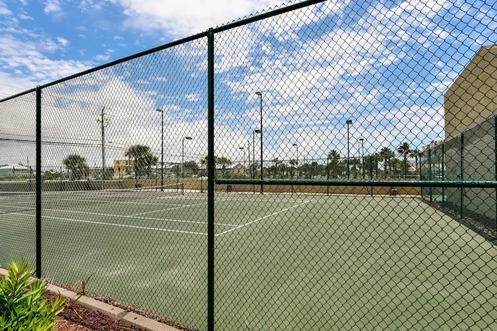 Summerhouse by Book That Condo