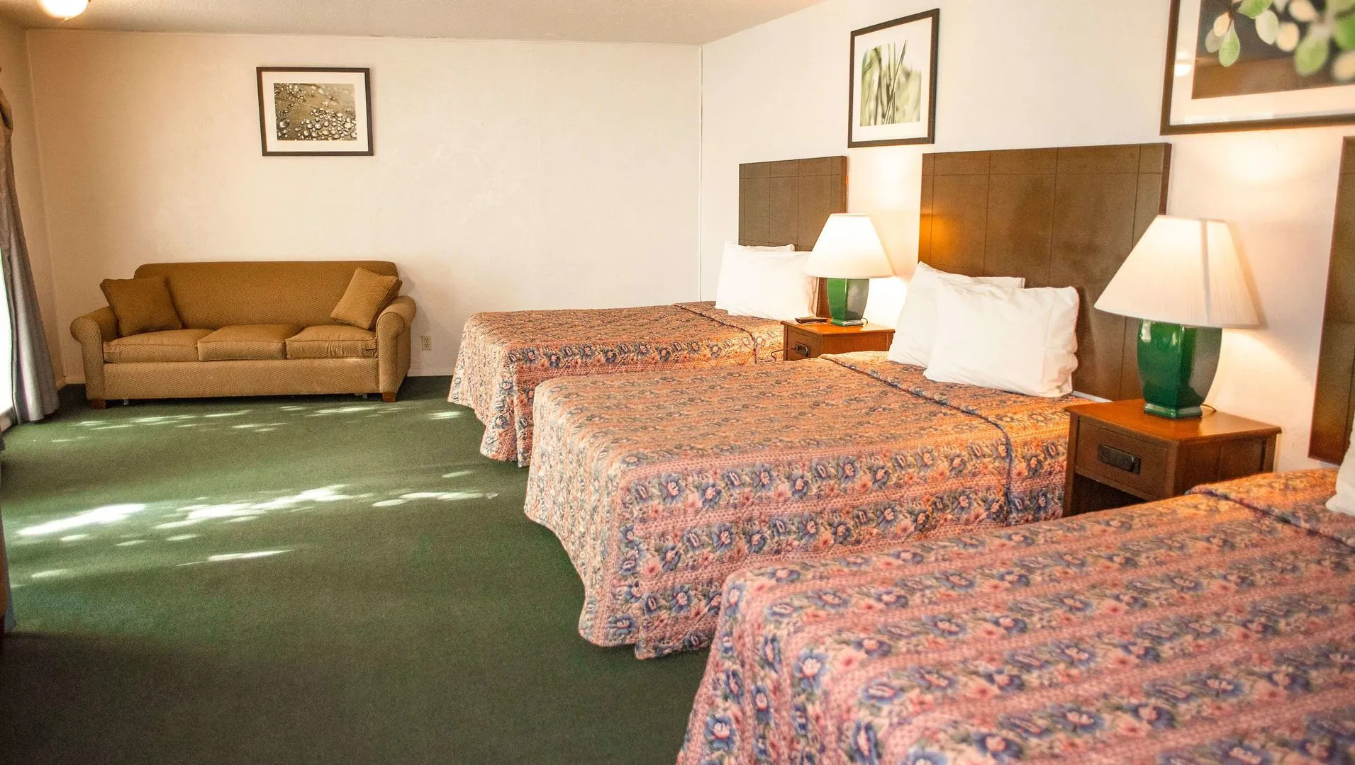 Wayfarer Inn Woodward