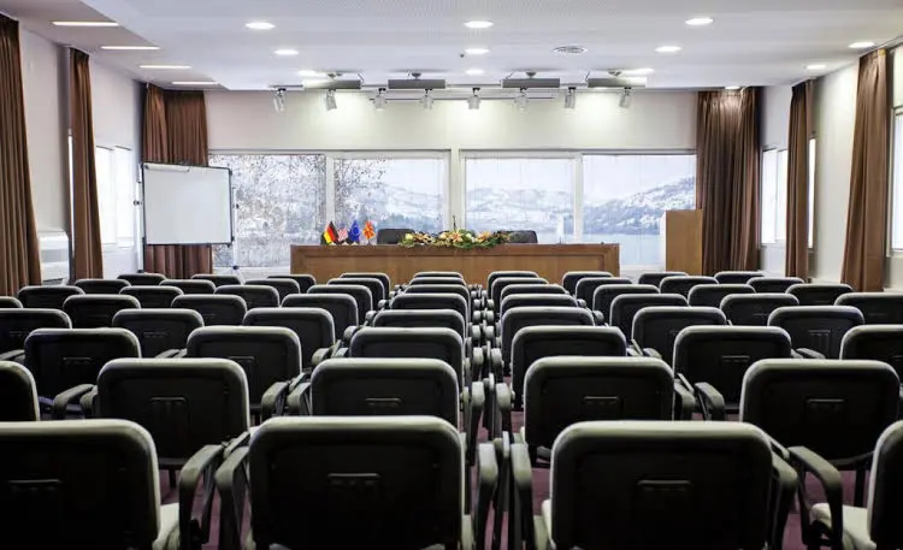 Romantique Veles Hotel