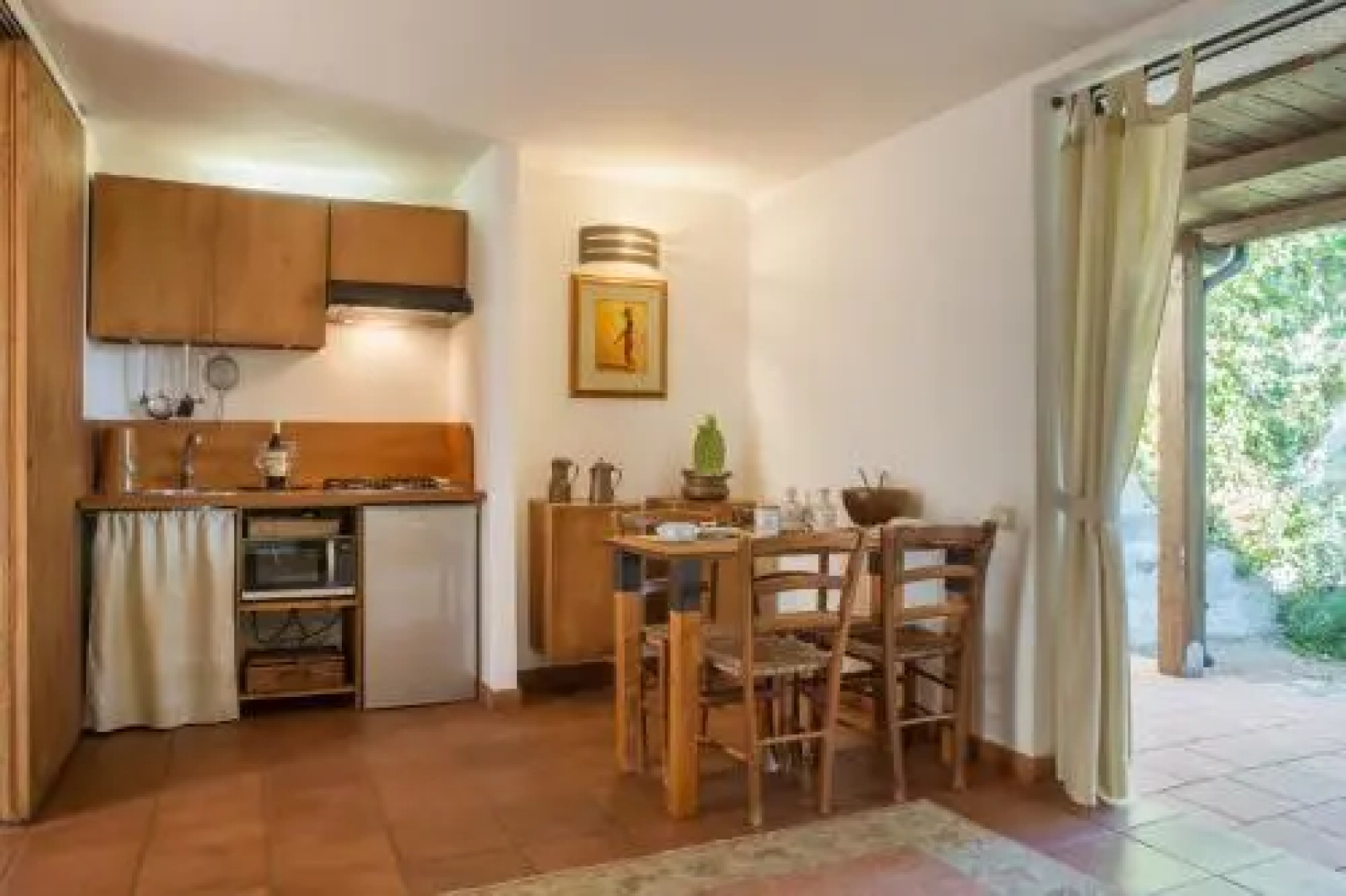 La Villa Apartments