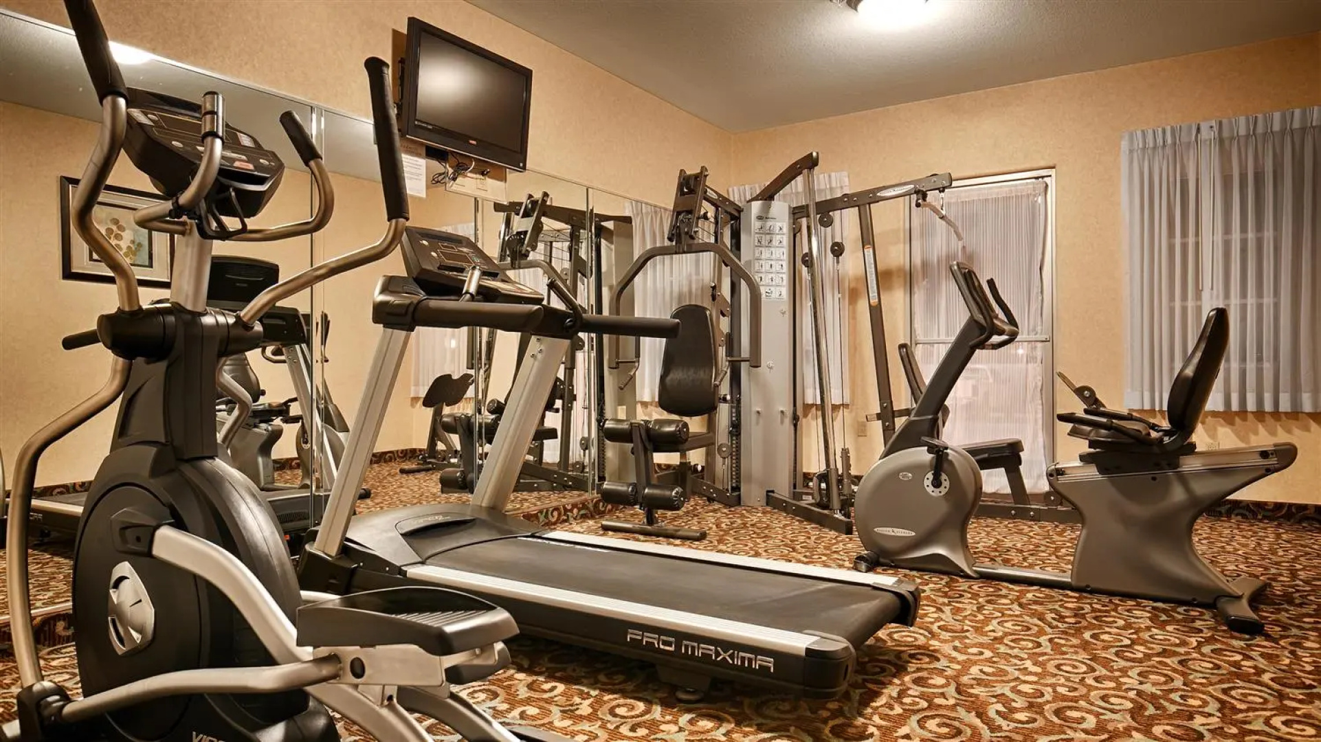 Best Western Plus Main Street Inn