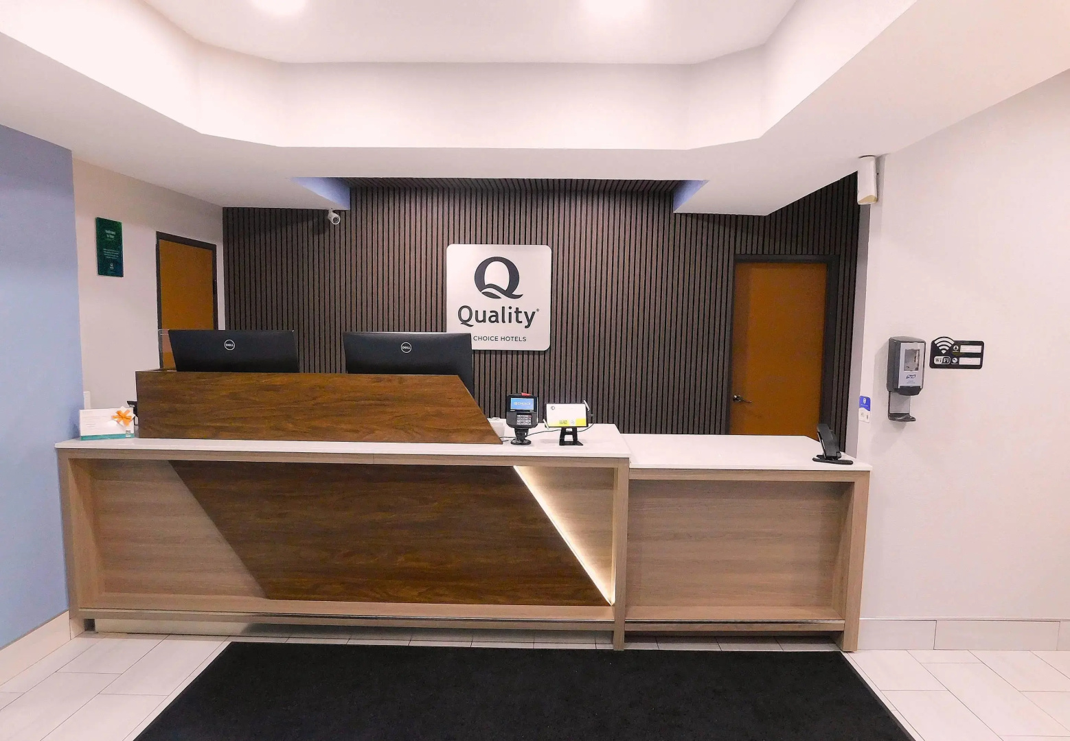 Quality Inn Pontiac