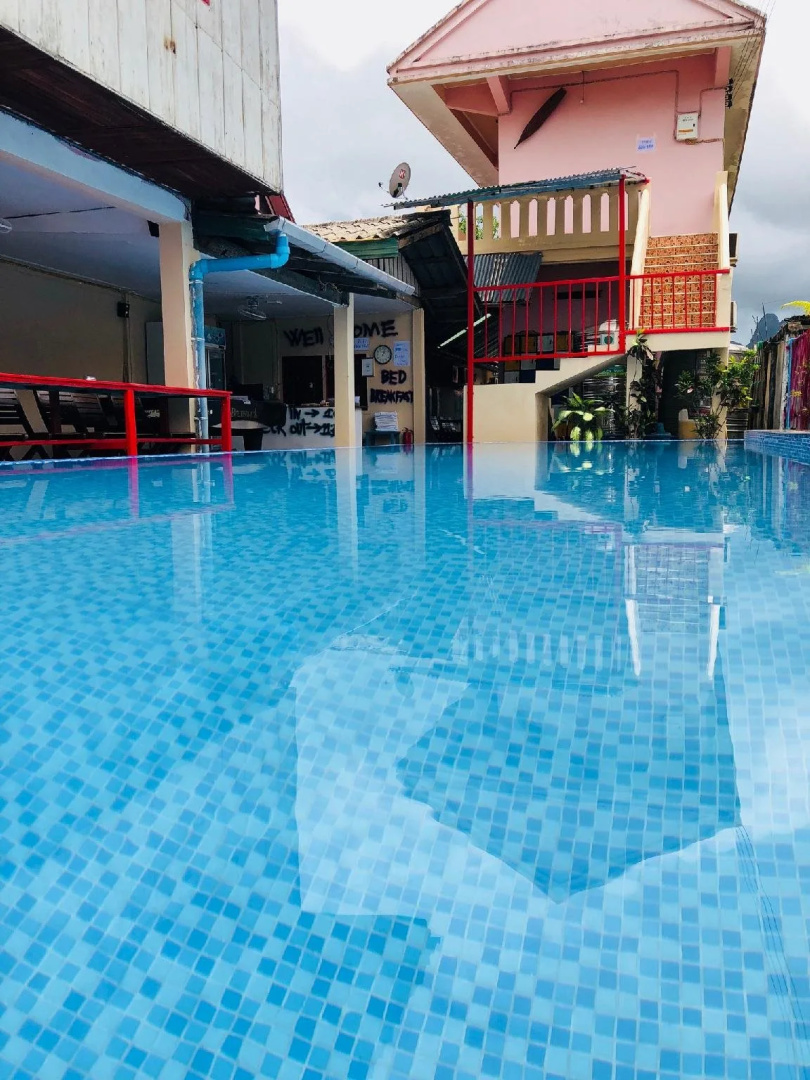 Real Backpackers Hostel Vang Vieng