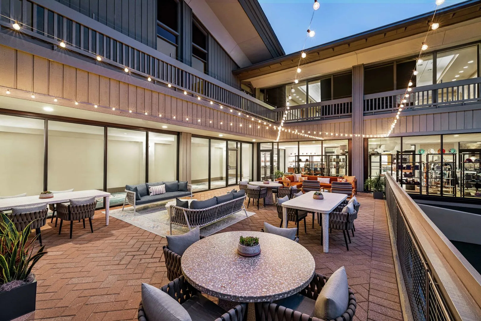 The Woodlands Resort, Curio Collection by Hilton