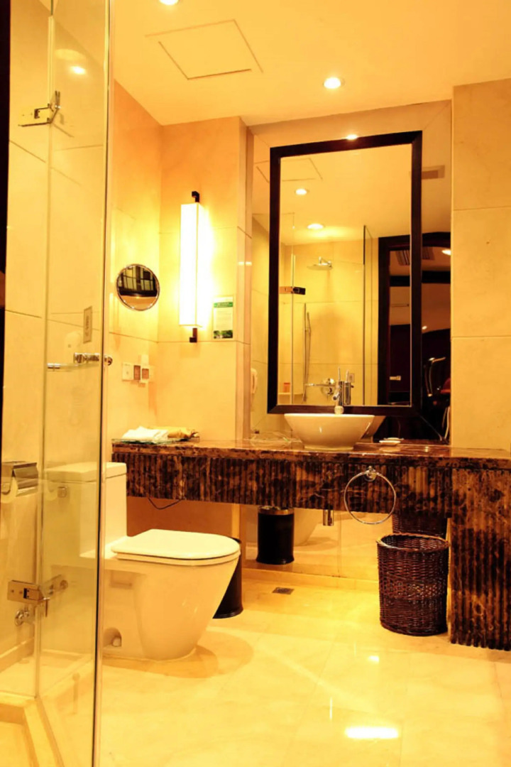 Dong Fang Hotel Guangzhou