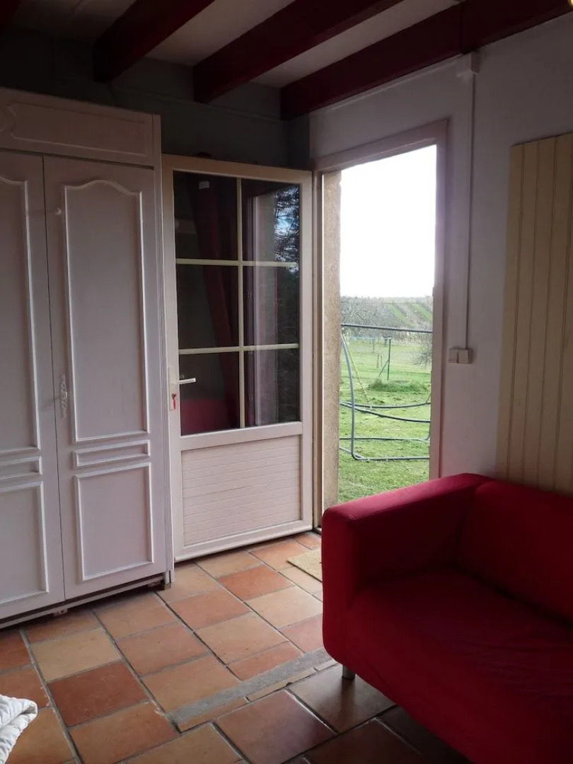 Chambre Rouge et Vin Blanc