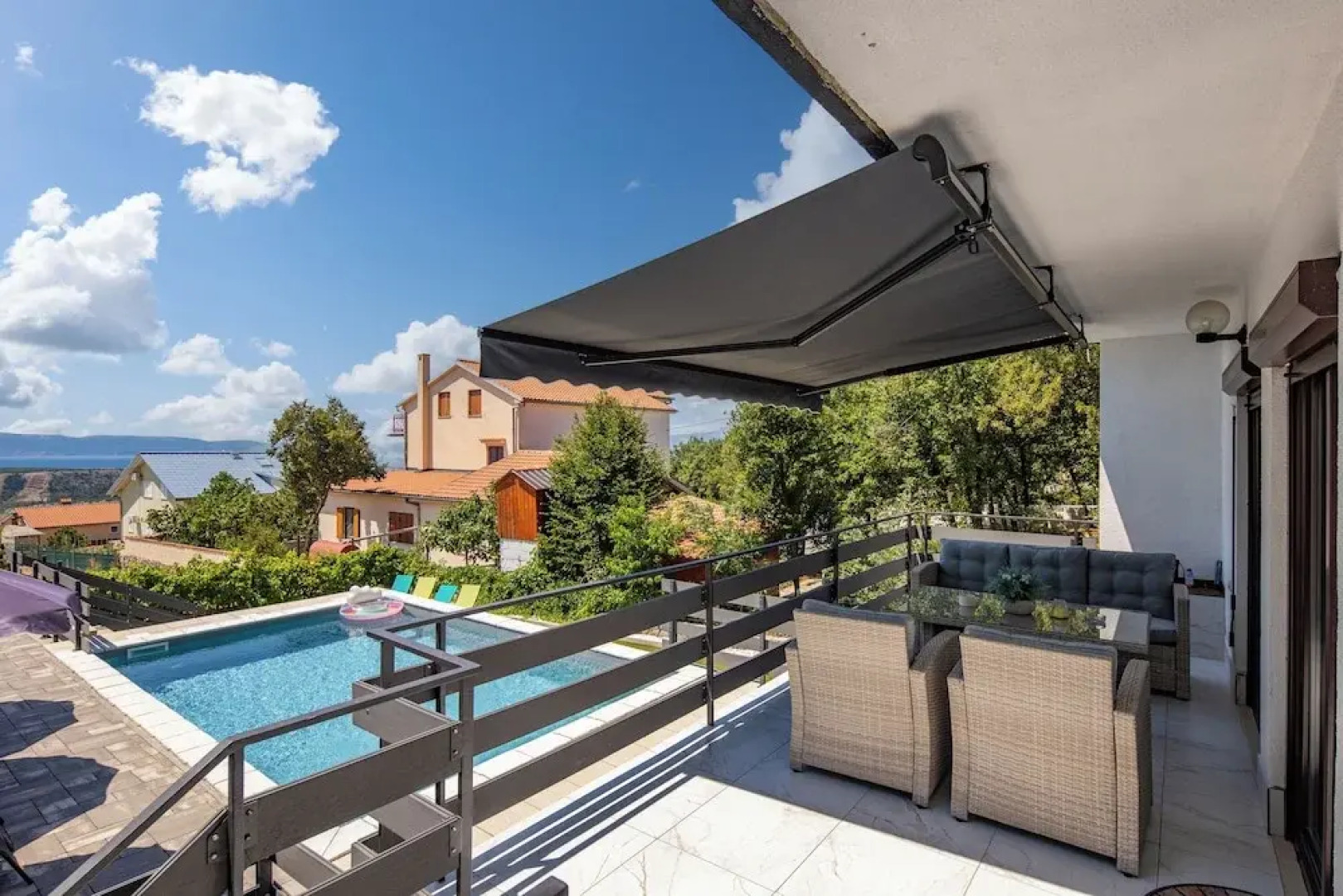 Villa Natali With Pool And Sea View