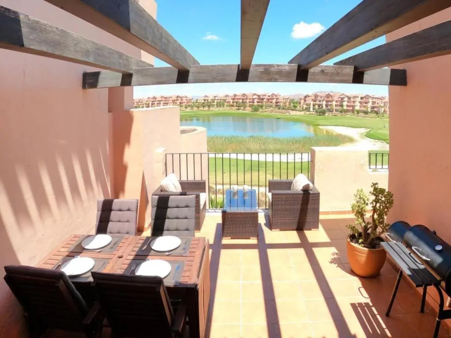 Mar Menor Golf Resort - Stunning 3-bed, 2-bath apartment