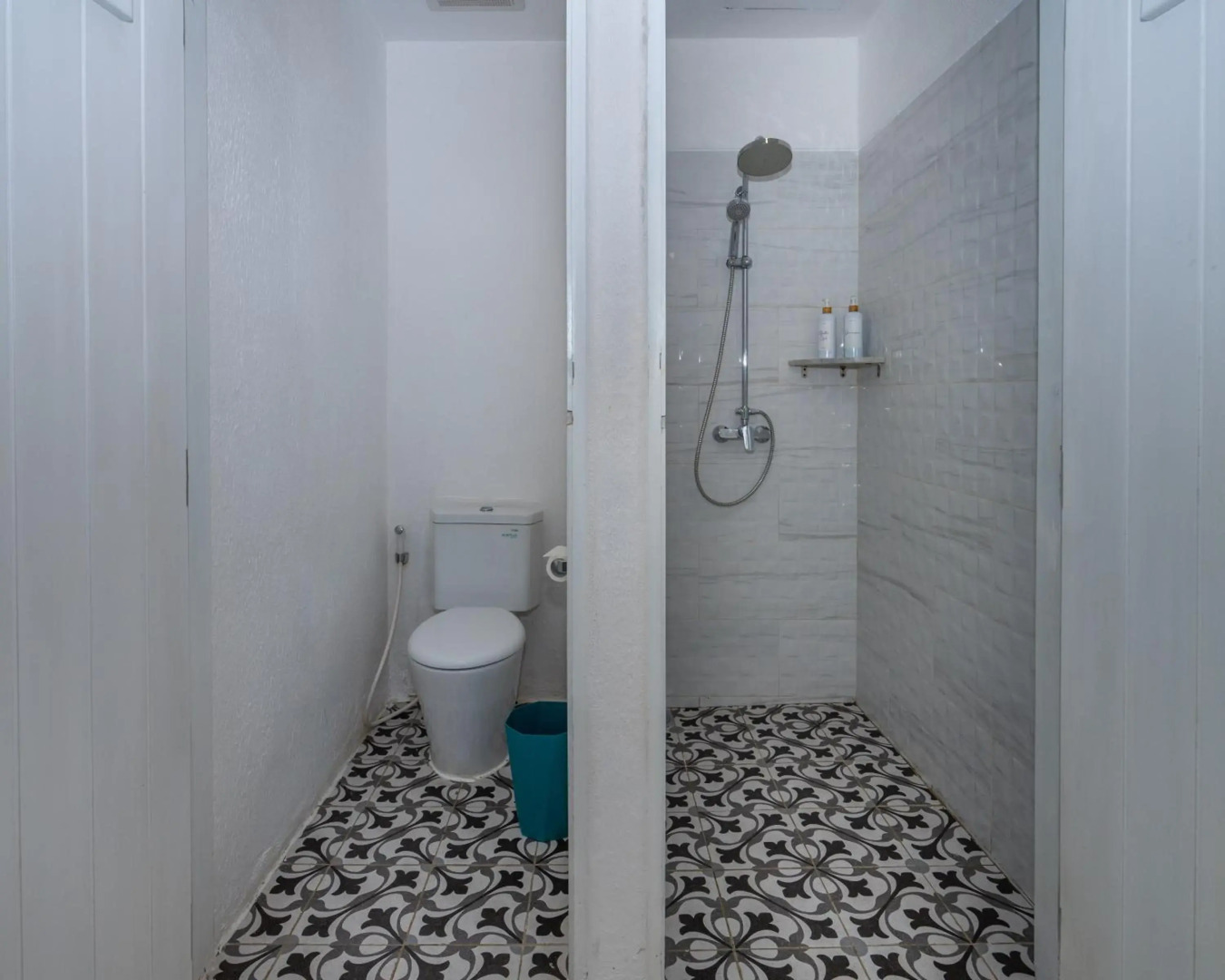 Loccal Collection Hotel