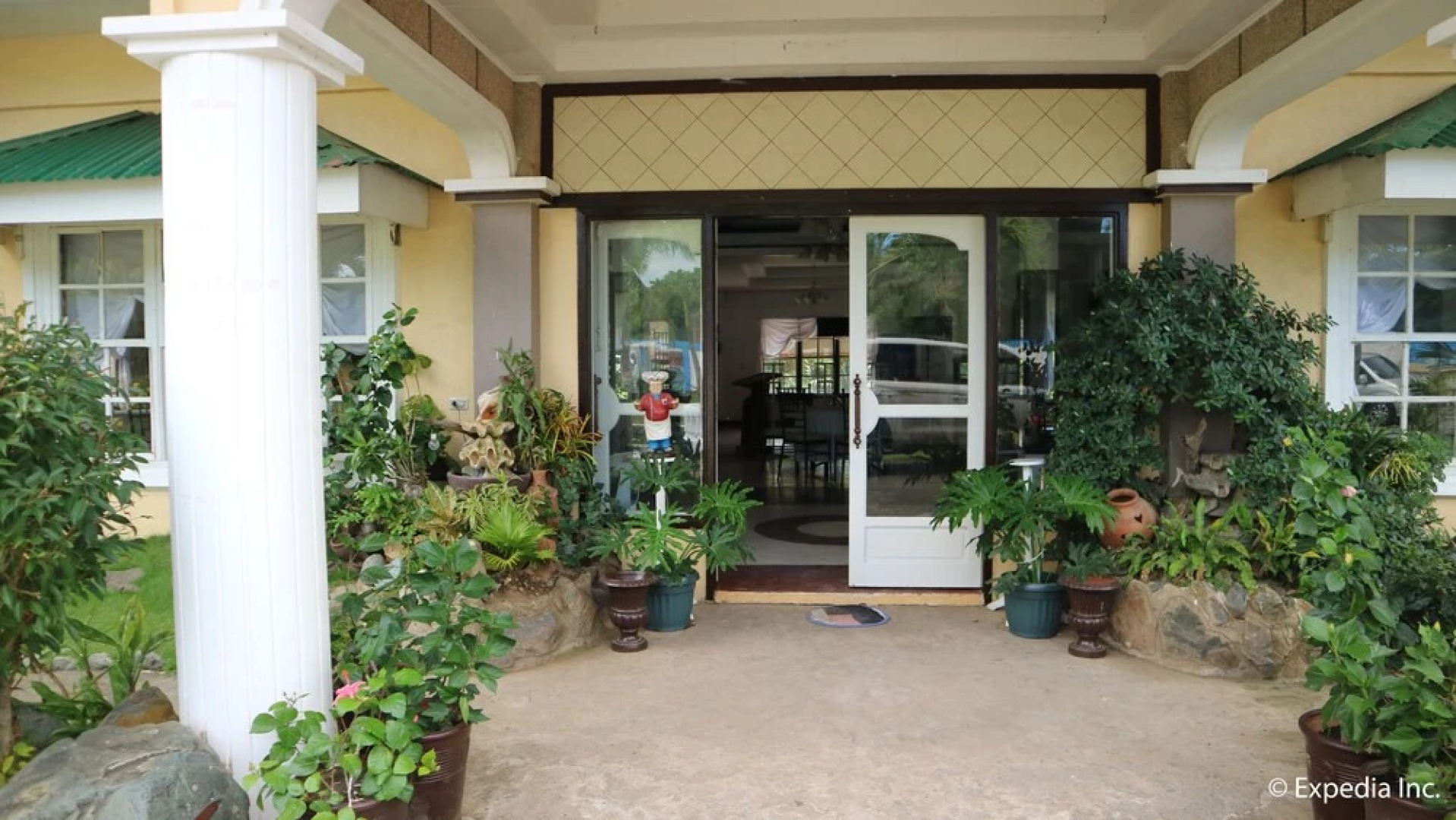 AMCO Beach Resort, Lodging, Restaurant & Recreational Center