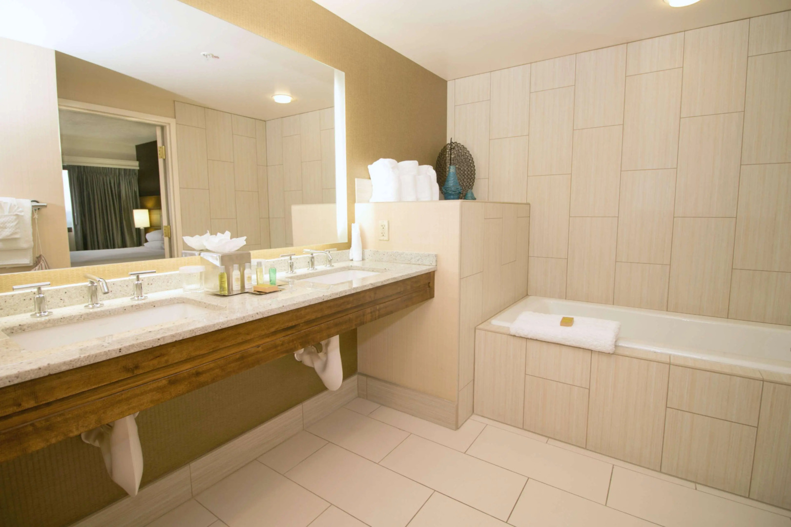 DoubleTree by Hilton Spokane City Center