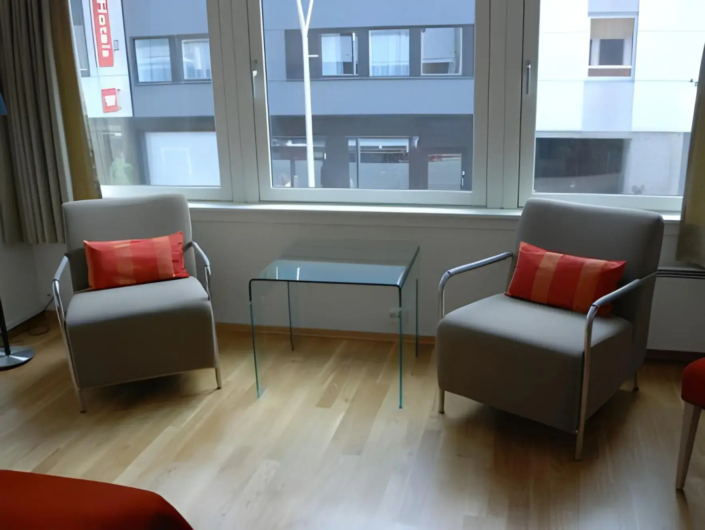 Enter City Apartment Hotel