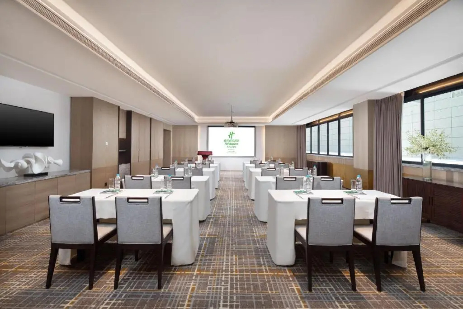 Holiday Inn Hotel and Suites Sanya Yalong Bay by IHG