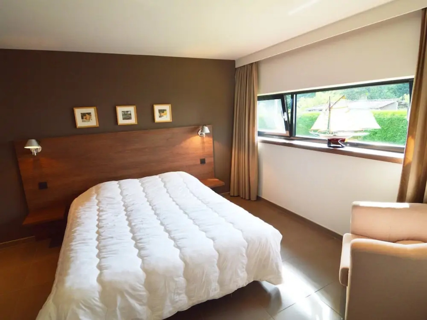 Family Villa, Profondeville