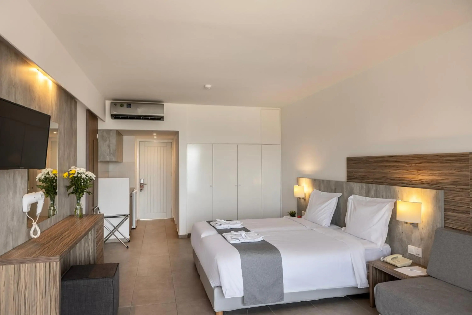 Kapetanios Aqua Resort