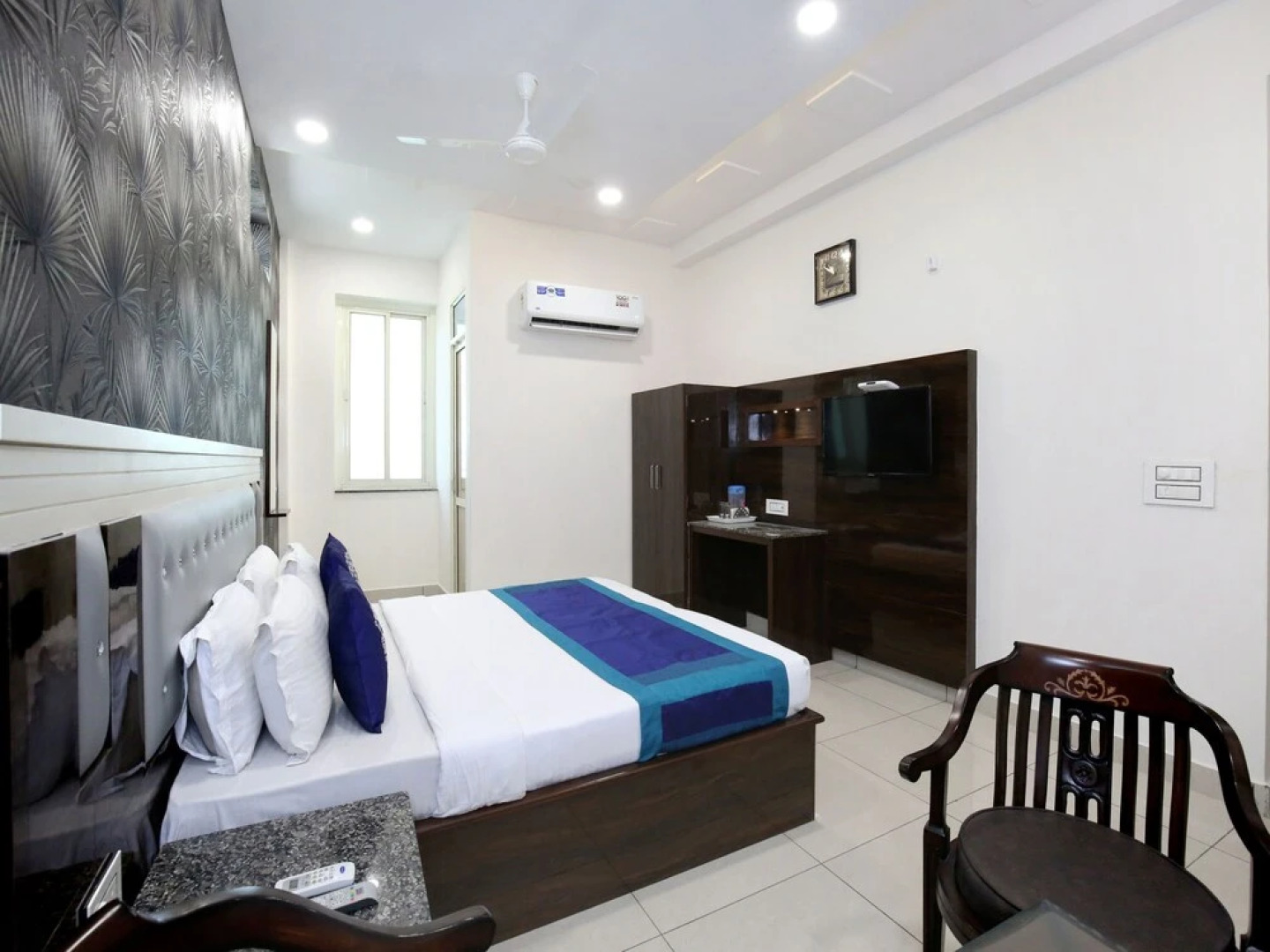 OYO 9674 Hotel Oberoi