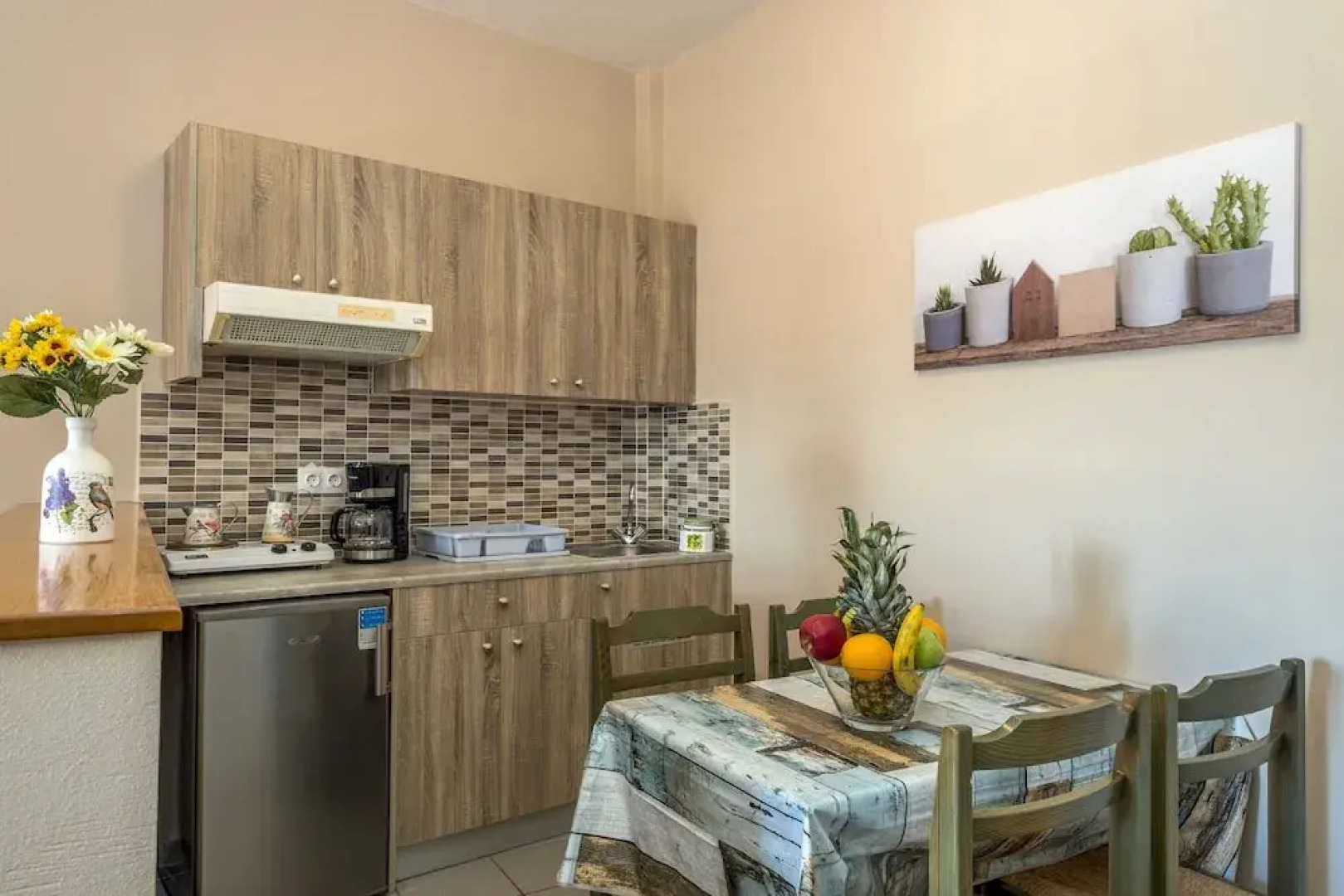 Theos village apartments