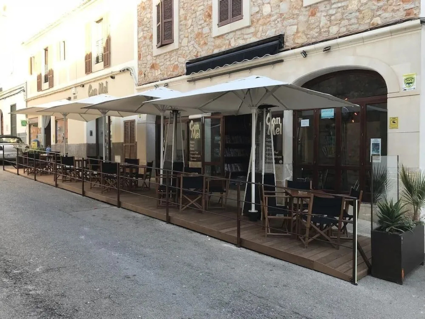 Petit Hotel C'an Mel