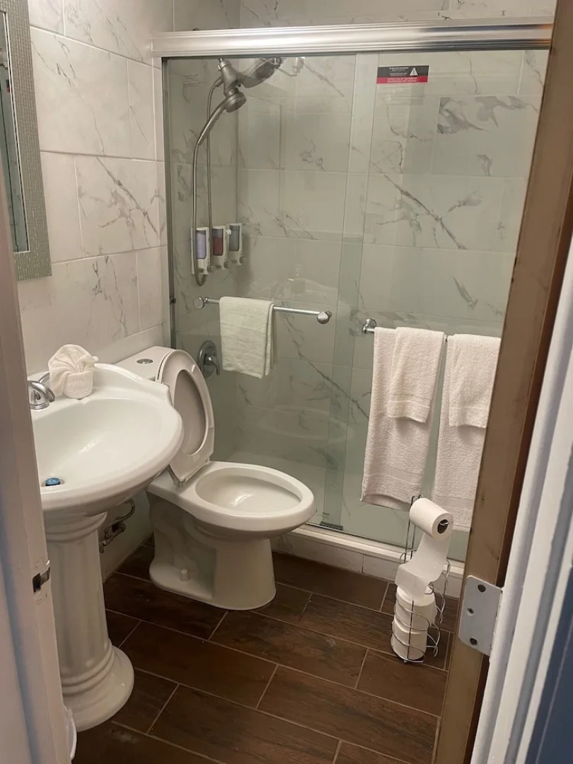 Rolling Pines Golf & Banquet Facility