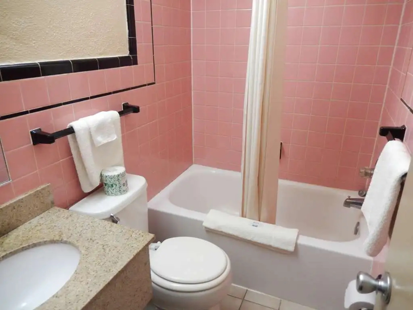 Scottish Inns and Suites Bordentown, NJ