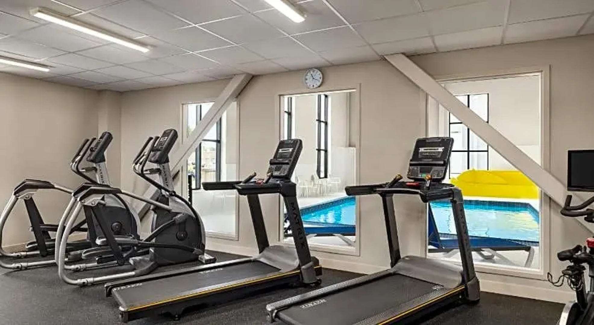 Microtel Inn & Suites Montreal Airport-Dorval QC