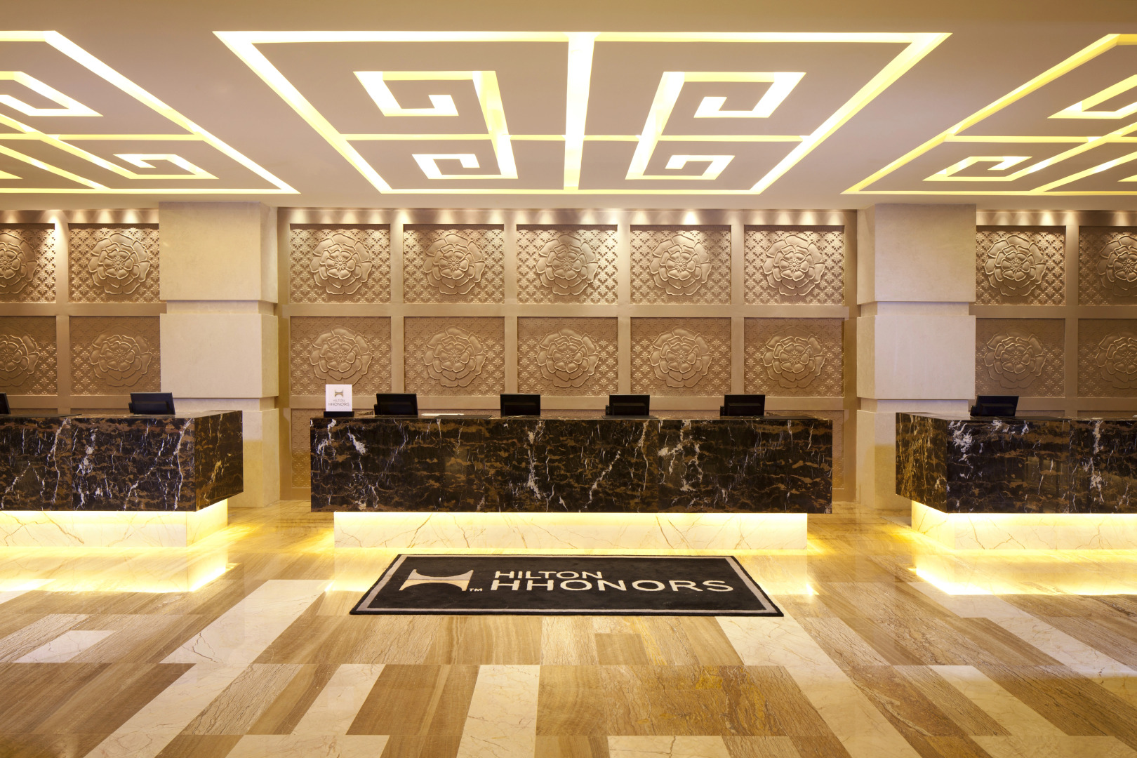 DoubleTree by Hilton Hotel Shanghai - Pudong