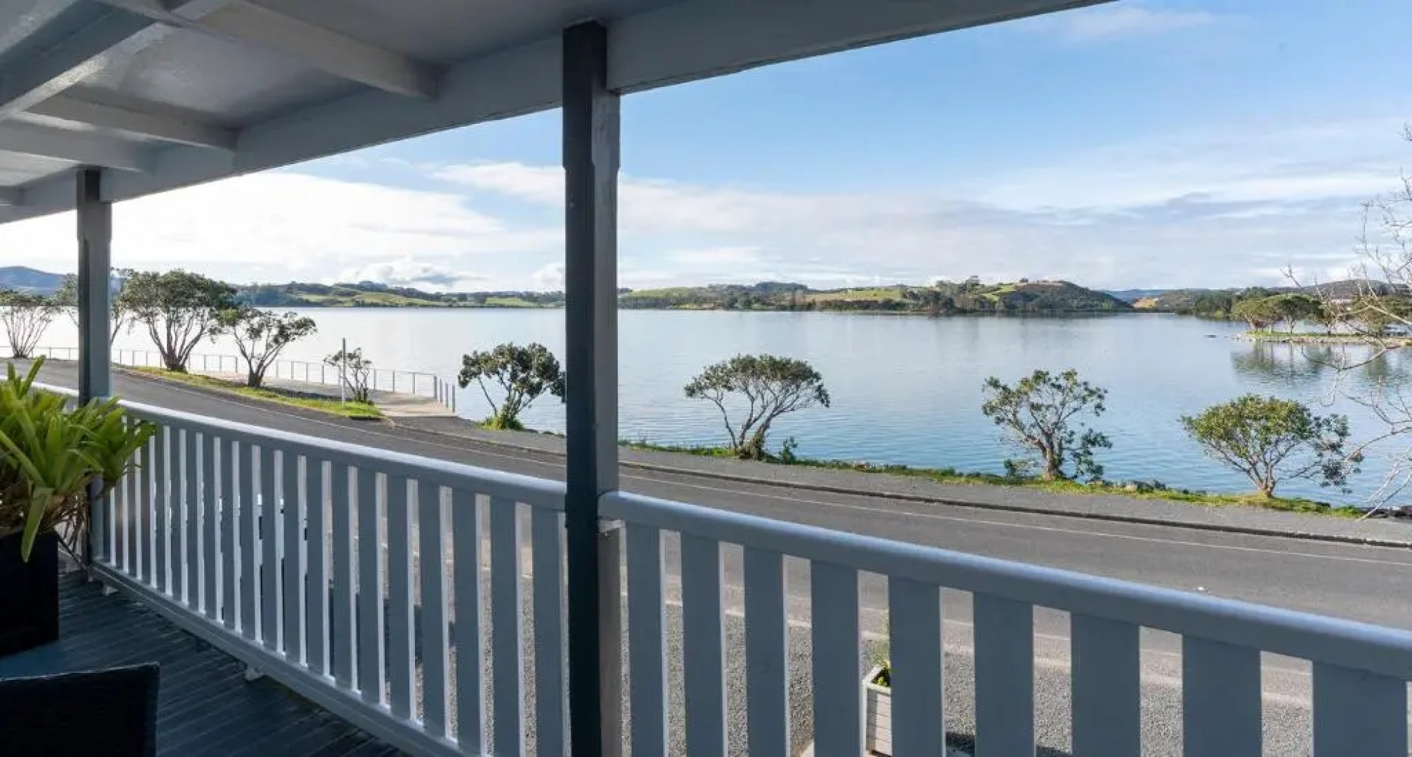 The Old Oak Boutique Hotel