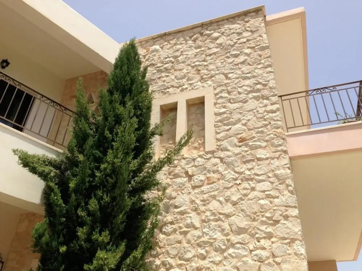 Sitia, GreeceOlive Coast Suites